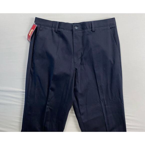 Dockers Classic Fit Original Khaki Flat Front Chino. Navy, Men's 36X32. NWT! - Picture 3 of 7